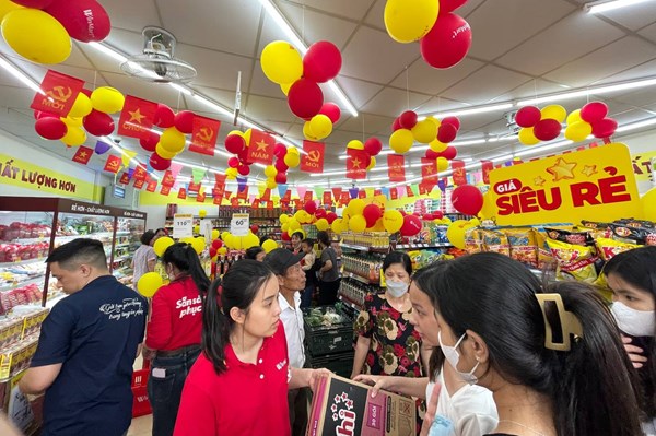 WinMart/WinMart+ chạm mốc 4.000 cửa hàng, tiếp tục phủ sóng thị trường bán lẻ nông thôn