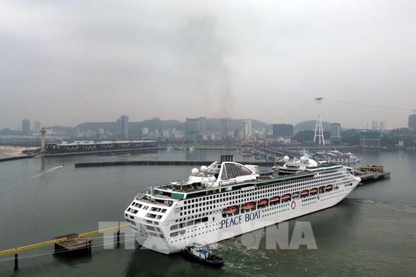 Quảng Ninh với mục tiêu tăng trưởng trên 14%: Thông thoáng, minh bạch môi trường đầu tư 