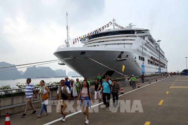 Quảng Ninh đón chuyến tàu biển theo phương thức charter đầu tiên