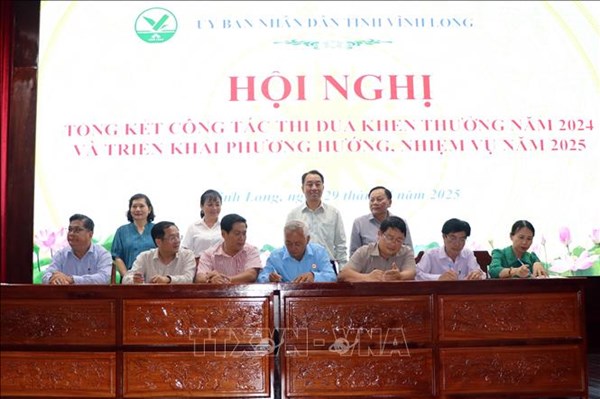Thi đua trong nghiên cứu khoa học, khởi nghiệp sáng tạo, chuyển đổi số