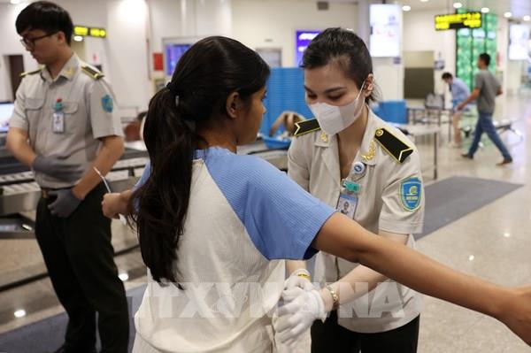 Miễn thị thực cho công dân một số quốc gia để kích cầu du lịch