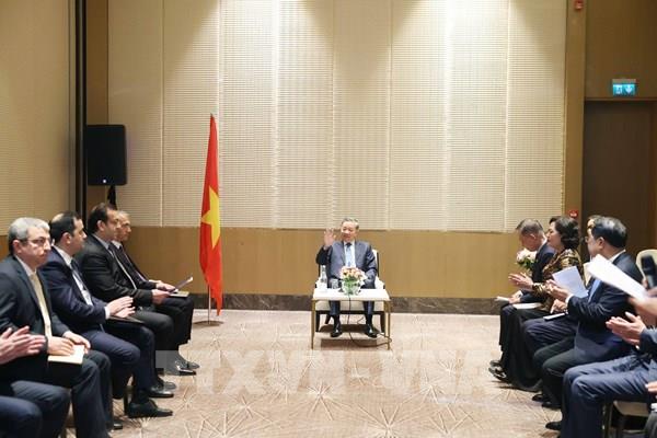 Tổng Bí thư Tô Lâm tiếp một số doanh nghiệp tiêu biểu tại Azerbaijan