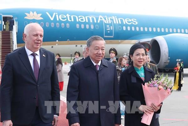 Tổng Bí thư Tô Lâm và Phu nhân bắt đầu thăm cấp Nhà nước Cộng hòa Belarus