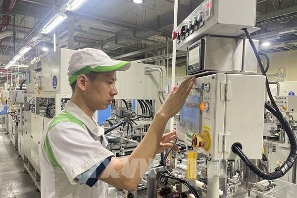 Công nhân giỏi: Tiên phong xây dựng Thủ đô văn minh, hiện đại