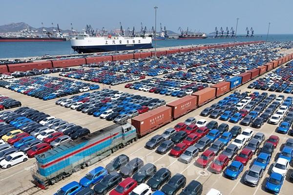 Những tác động khi Mỹ vá lỗ hổng "De Minimis"