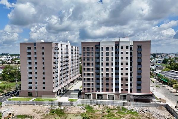 Thi công sai phép, hàng trăm hộ dân An Giang vẫn chưa thể nhận nhà