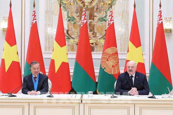 Việt Nam – Belarus thiết lập quan hệ Đối tác chiến lược