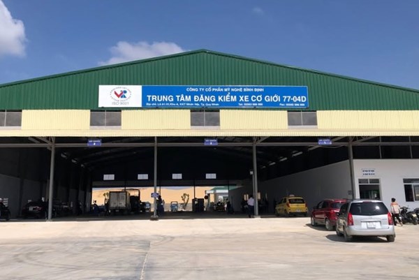 Phạt gần 12 năm tù cho 5 cán bộ đăng kiểm nhận hối lộ