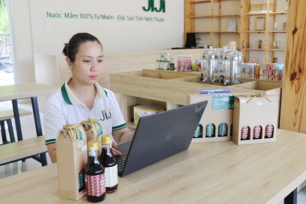 Ứng dụng công nghệ đưa sản phẩm OCOP đi xa