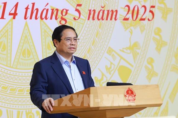 Thủ tướng: Mở đợt cao điểm tấn công truy quét buôn lậu, gian lận thương mại