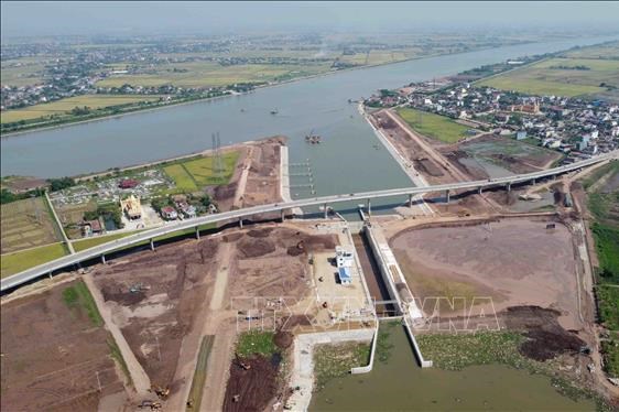 Khẩn trương hoàn tất thành lập Khu kinh tế Ninh Cơ