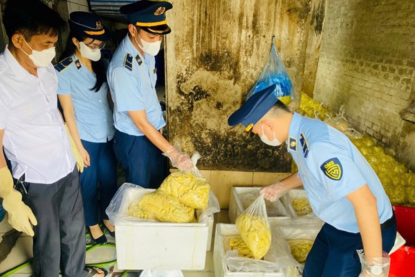 Phát hiện 600 kg măng tươi không rõ nguồn gốc xuất xứ