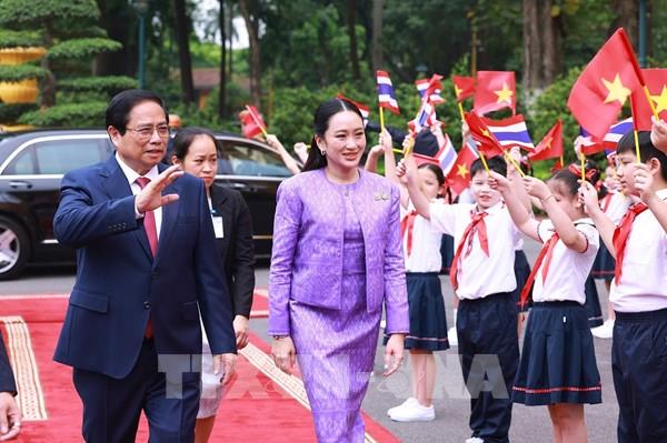 Thủ tướng Phạm Minh Chính chủ trì lễ đón Thủ tướng Thái Lan thăm chính thức Việt Nam