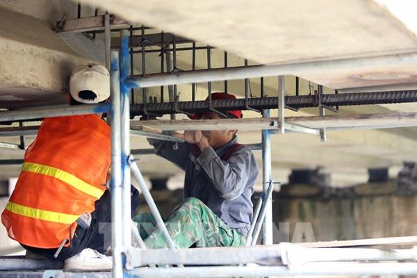 Khẩn trương sửa chữa cầu trọng yếu trên Quốc lộ 1A