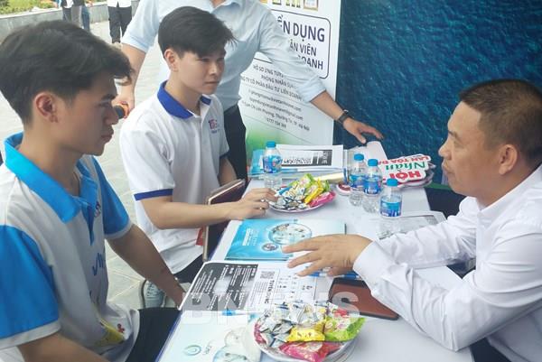 Gần 6.000 vị trí việc làm tại ngày hội việc làm và kết nối doanh nghiệp