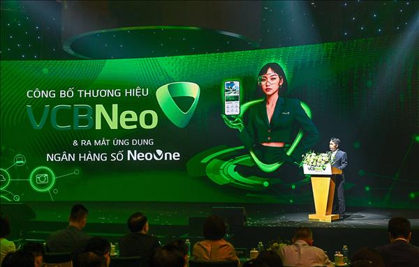 VCBNeo công bố thương hiệu mới và ứng dụng ngân hàng số NeoOne 