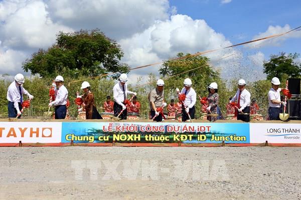 Khởi công xây dựng hơn 600 căn nhà ở cho người có thu nhập thấp