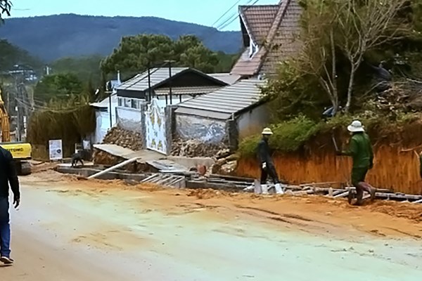 Nhiều dự án trăm tỷ vẫn khó giải phóng mặt bằng