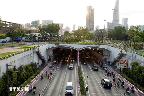 TP. Hồ Chí Minh nghiên cứu kéo dài Đại lộ Đông Tây tới Long An