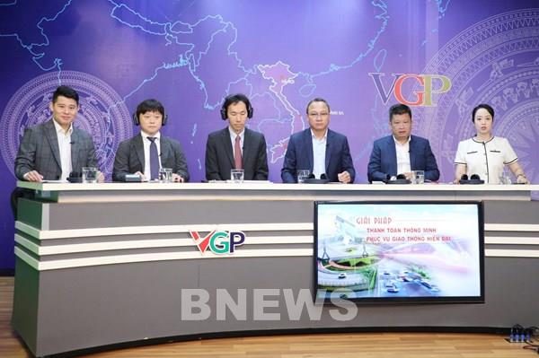 Từ ngày 2/9, Hà Nội triển khai thẻ vé điện tử liên thông các phương tiện công cộng