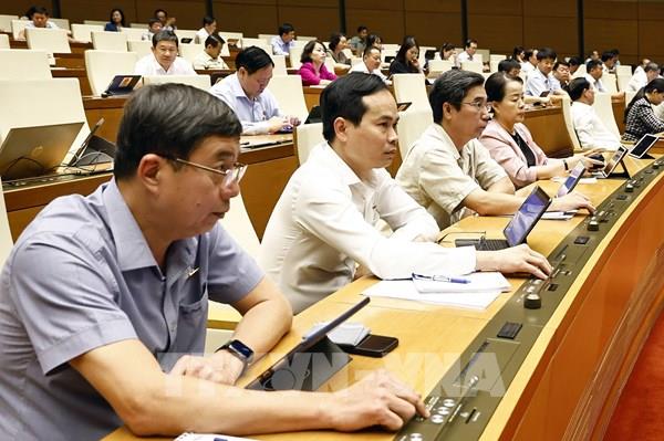 Biểu quyết thông qua Nghị quyết về ngày bầu cử toàn quốc