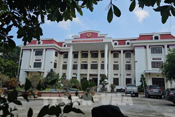 Tham ô gần 14 tỷ đồng, Phó giám đốc chi nhánh ngân hàng lĩnh án 20 năm tù