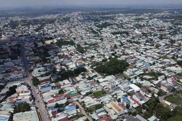 Tạm giữ hình sự Chủ tịch UBND phường Trảng Dài