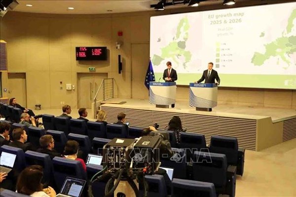 Diễn đàn Kinh tế Brussels tìm giải pháp nâng cao khả năng tự chủ chiến lược của EU