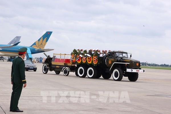 Hình ảnh về Lễ đưa tang nguyên Chủ tịch nước Trần Đức Lương