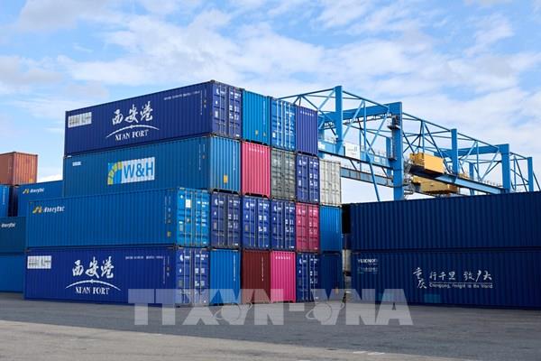 Tổng thống Trump kéo dài thời gian hoãn áp thuế đối với EU