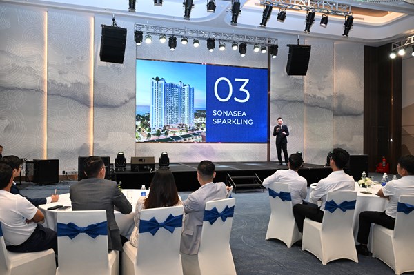 Tập đoàn CEO hé lộ chiến lược "bung hàng" Sonasea Sparkling