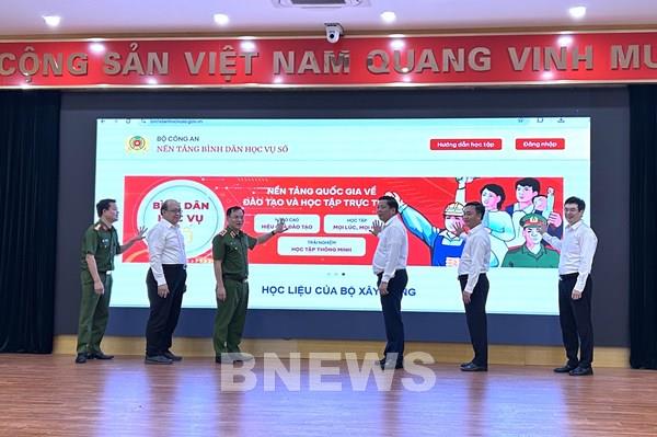 Bộ Xây dựng ra mắt trang thông tin Bình dân học vụ số