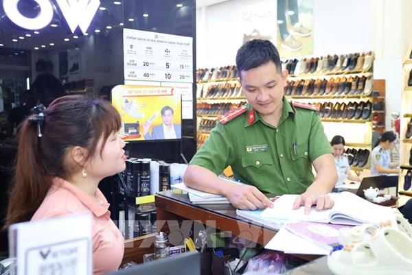 Gọng kìm dẹp buôn lậu, hàng giả: Thế chủ động lấp lỗ hổng, xóa vùng cấm