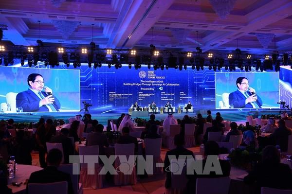 Thủ tướng Phạm Minh Chính và Thủ tướng Malaysia dự thảo luận về trí tuệ nhân tạo