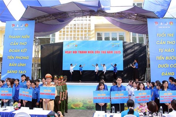 Cần Thơ đẩy mạnh phong trào "Bình dân học vụ số"