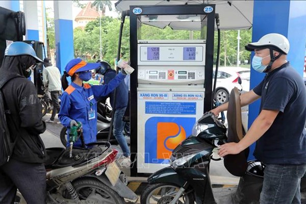 Giá xăng, dầu đồng loạt tăng trong phiên điều hành ngày 2/10