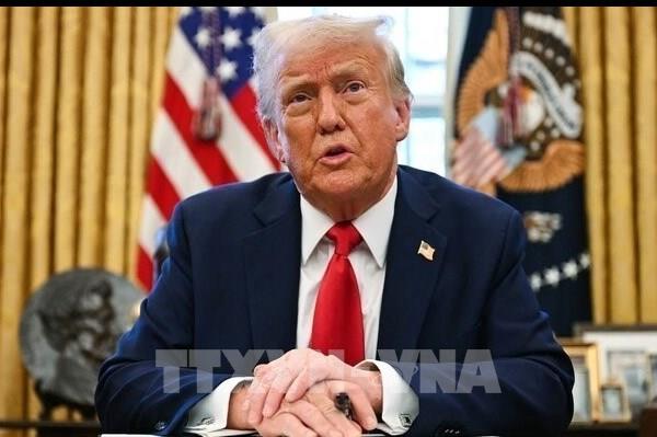 Tổng thống Mỹ tuyên bố sẽ tăng thuế thép lên 50%