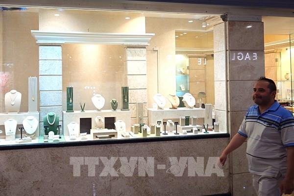 Giá vàng thế giới giảm 1,9% trong tuần qua