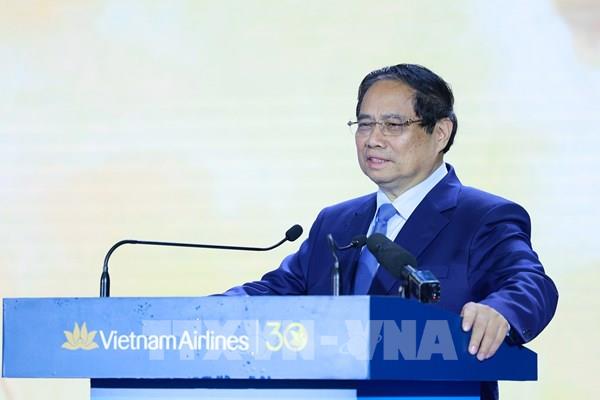 Thủ tướng: Vietnam Airlines phải phát triển hiện đại, xanh, nhanh, bền vững, an toàn