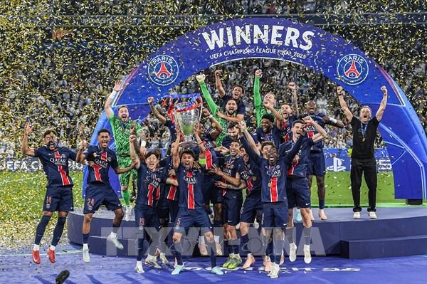 Pháp bắt giữ gần 600 người trong đêm ăn mừng PSG vô địch UEFA Champions League