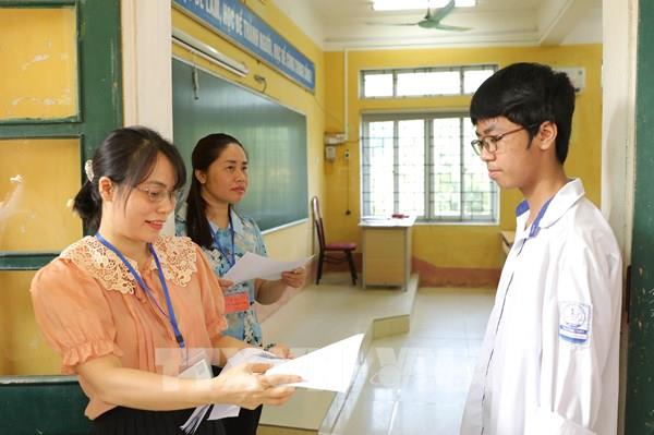 Đề thi và đáp án vào lớp 10 năm 2025 môn Toán tại Vĩnh Phúc