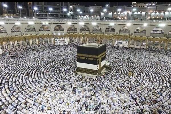 Hơn 1,3 triệu tín đồ Hồi giáo vượt nóng dự lễ hành hương Hajj ở Saudi Arabia