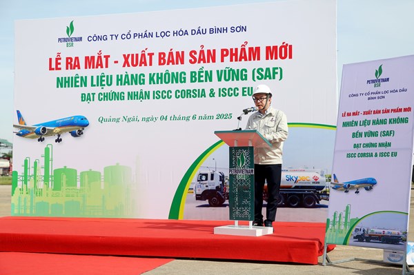BSR xuất bán lô sản phẩm mới Nhiên liệu hàng không bền vững (SAF)