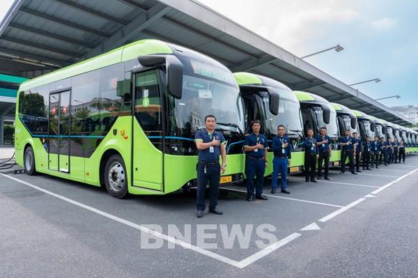 Hà Nội sẽ có các chính sách hỗ trợ chuyển đổi phương tiện giao thông xanh