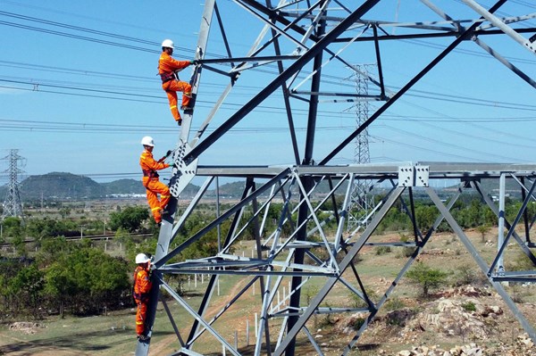 Áp lực cung ứng điện ở điểm nút quan trọng trong hệ thống điện Quốc gia