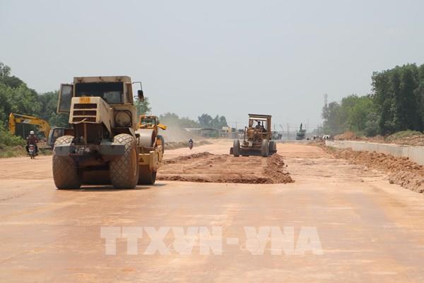 Đồng Nai đầu tư hàng chục nghìn tỷ đồng xây dựng các tuyến giao thông kết nối vùng