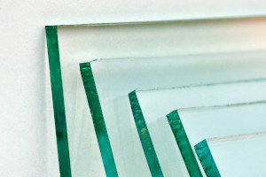 Bộ Công Thương tiếp nhận yêu cầu điều tra chống bán phá giá kính nổi