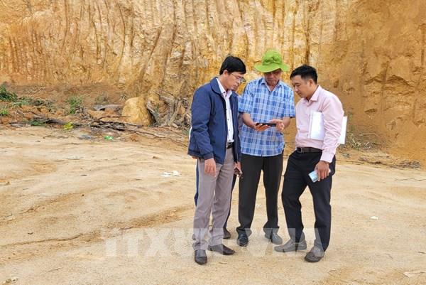 Gia Lai chỉ đạo xử lý vụ khai thác đất trái phép sau phản ánh của TTXVN