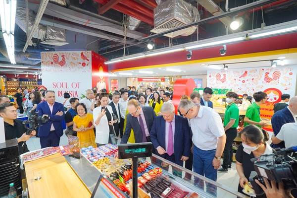 WinMart ra mắt "Russia Corner" - Tinh hoa văn hóa Nga tại siêu thị Việt