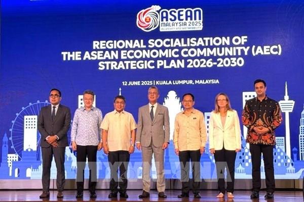 ASEAN sẵn sàng cho vai trò quan trọng hơn trong nền kinh tế toàn cầu